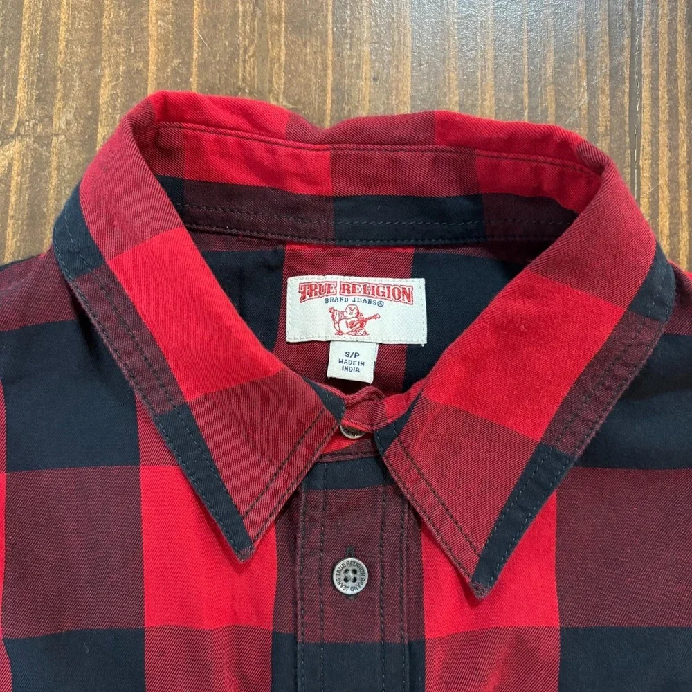 TRUE RELIGION Brand‎ Jeans Mens Small Red Black Buffalo Plaid Flannel Shirt